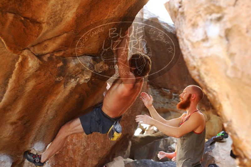 Bouldering in Hueco Tanks on 08/31/2019 with Blue Lizard Climbing and Yoga
Filename: SRM_20190831_1701330.jpg
Aperture: f/2.8
Shutter Speed: 1/200
Body: Canon EOS-1D Mark II
Lens: Canon EF 50mm f/1.8 II
