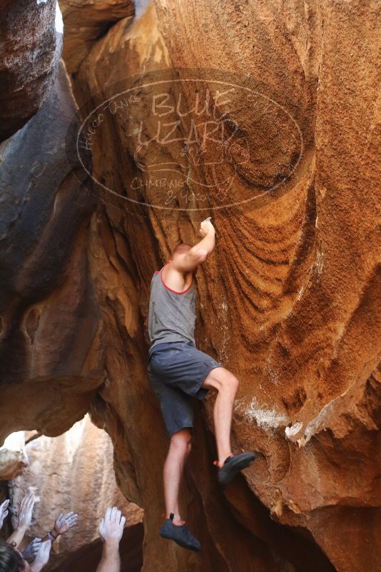 Bouldering in Hueco Tanks on 08/31/2019 with Blue Lizard Climbing and Yoga
Filename: SRM_20190831_1743050.jpg
Aperture: f/3.2
Shutter Speed: 1/250
Body: Canon EOS-1D Mark II
Lens: Canon EF 50mm f/1.8 II