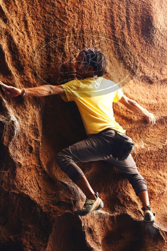 Bouldering in Hueco Tanks on 08/31/2019 with Blue Lizard Climbing and Yoga

Filename: SRM_20190831_1753100.jpg
Aperture: f/2.8
Shutter Speed: 1/160
Body: Canon EOS-1D Mark II
Lens: Canon EF 50mm f/1.8 II