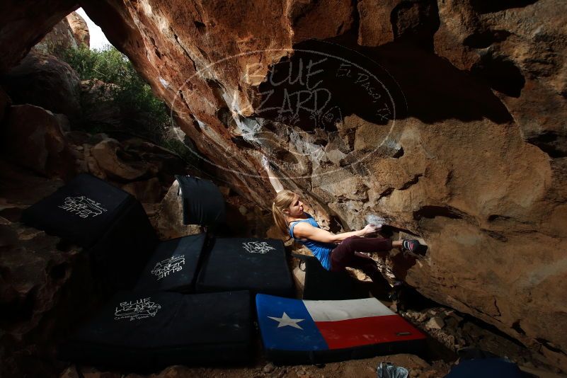 Bouldering in Hueco Tanks on 10/28/2019 with Blue Lizard Climbing and Yoga

Filename: SRM_20191028_1049550.jpg
Aperture: f/7.1
Shutter Speed: 1/250
Body: Canon EOS-1D Mark II
Lens: Canon EF 16-35mm f/2.8 L