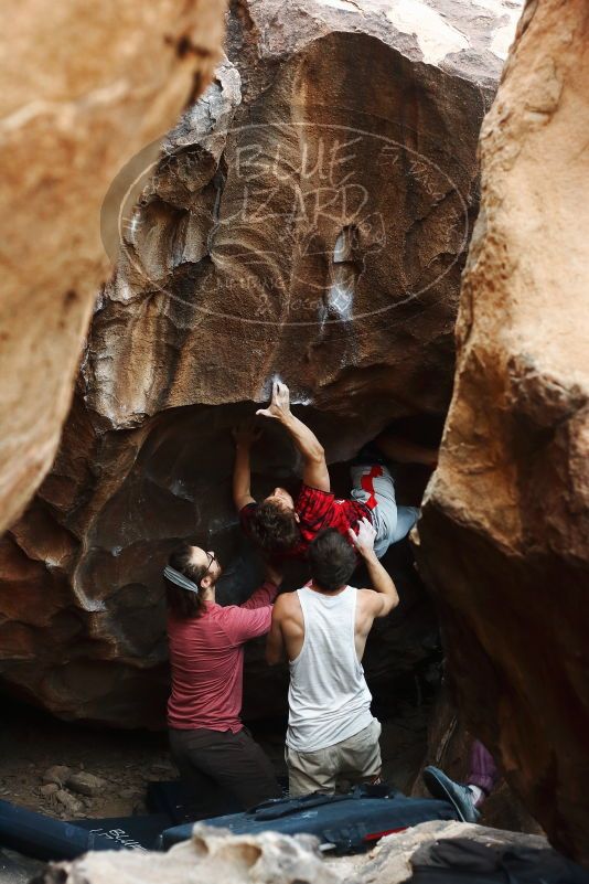 Bouldering in Hueco Tanks on 10/28/2019 with Blue Lizard Climbing and Yoga
Filename: SRM_20191028_1313221.jpg
Aperture: f/3.2
Shutter Speed: 1/250
Body: Canon EOS-1D Mark II
Lens: Canon EF 50mm f/1.8 II