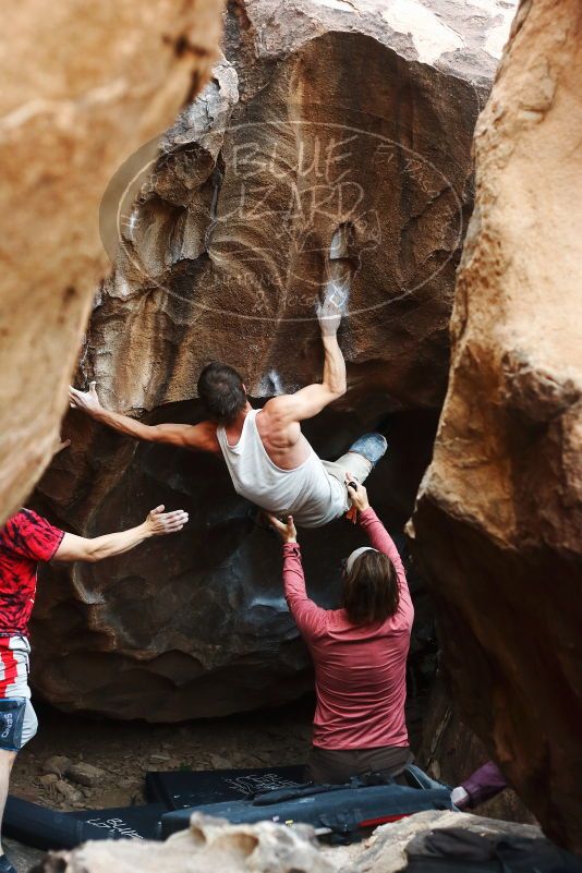 Bouldering in Hueco Tanks on 10/28/2019 with Blue Lizard Climbing and Yoga
Filename: SRM_20191028_1315231.jpg
Aperture: f/3.2
Shutter Speed: 1/250
Body: Canon EOS-1D Mark II
Lens: Canon EF 50mm f/1.8 II