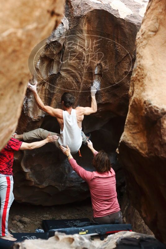 Bouldering in Hueco Tanks on 10/28/2019 with Blue Lizard Climbing and Yoga
Filename: SRM_20191028_1338510.jpg
Aperture: f/3.2
Shutter Speed: 1/250
Body: Canon EOS-1D Mark II
Lens: Canon EF 50mm f/1.8 II