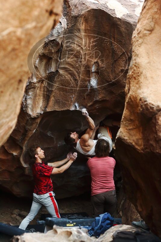 Bouldering in Hueco Tanks on 10/28/2019 with Blue Lizard Climbing and Yoga
Filename: SRM_20191028_1346170.jpg
Aperture: f/3.2
Shutter Speed: 1/250
Body: Canon EOS-1D Mark II
Lens: Canon EF 50mm f/1.8 II