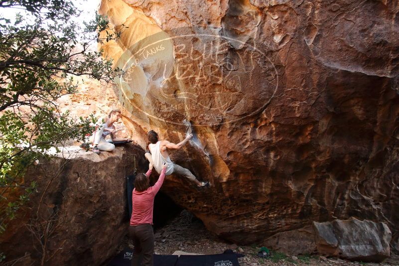 Bouldering in Hueco Tanks on 10/28/2019 with Blue Lizard Climbing and Yoga
Filename: SRM_20191028_1456210.jpg
Aperture: f/4.5
Shutter Speed: 1/250
Body: Canon EOS-1D Mark II
Lens: Canon EF 16-35mm f/2.8 L