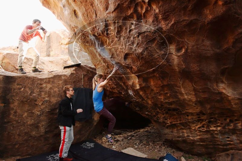 Bouldering in Hueco Tanks on 10/28/2019 with Blue Lizard Climbing and Yoga
Filename: SRM_20191028_1514580.jpg
Aperture: f/4.5
Shutter Speed: 1/250
Body: Canon EOS-1D Mark II
Lens: Canon EF 16-35mm f/2.8 L