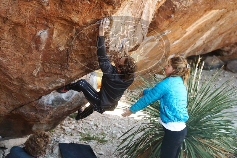 Bouldering in Hueco Tanks on 10/26/2019 with Blue Lizard Climbing and Yoga
Filename: SRM_20191026_1059330.jpg
Aperture: f/4.0
Shutter Speed: 1/250
Body: Canon EOS-1D Mark II
Lens: Canon EF 50mm f/1.8 II