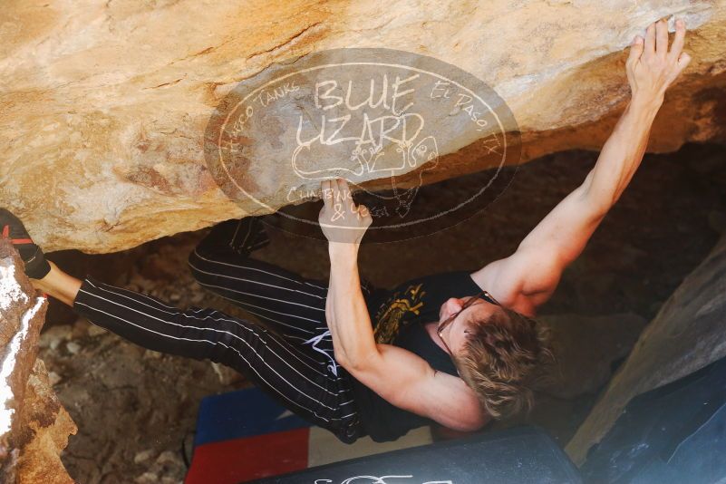 Bouldering in Hueco Tanks on 10/26/2019 with Blue Lizard Climbing and Yoga
Filename: SRM_20191026_1516530.jpg
Aperture: f/4.0
Shutter Speed: 1/250
Body: Canon EOS-1D Mark II
Lens: Canon EF 50mm f/1.8 II