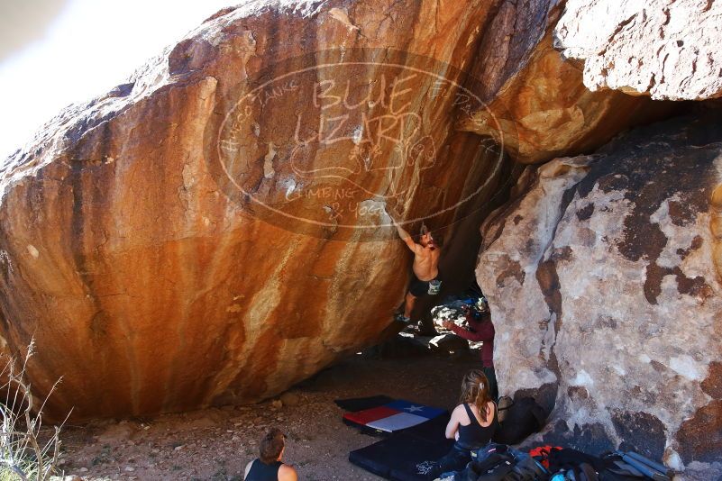 Bouldering in Hueco Tanks on 10/26/2019 with Blue Lizard Climbing and Yoga

Filename: SRM_20191026_1648240.jpg
Aperture: f/5.6
Shutter Speed: 1/250
Body: Canon EOS-1D Mark II
Lens: Canon EF 16-35mm f/2.8 L