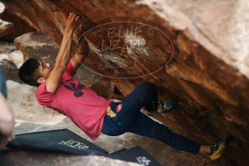 Bouldering in Hueco Tanks on 11/09/2019 with Blue Lizard Climbing and Yoga

Filename: SRM_20191109_1806030.jpg
Aperture: f/1.8
Shutter Speed: 1/200
Body: Canon EOS-1D Mark II
Lens: Canon EF 50mm f/1.8 II