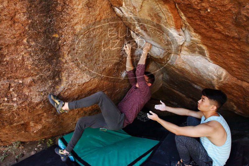 Bouldering in Hueco Tanks on 11/10/2019 with Blue Lizard Climbing and Yoga
Filename: SRM_20191110_1221590.jpg
Aperture: f/5.6
Shutter Speed: 1/250
Body: Canon EOS-1D Mark II
Lens: Canon EF 16-35mm f/2.8 L