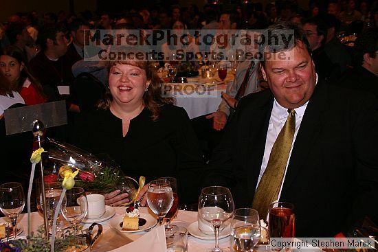 

Filename: img_4337_std.jpg
Aperture: f/6.3
Shutter Speed: 1/60
Body: Canon EOS DIGITAL REBEL
Lens: Canon EF-S 18-55mm f/3.5-5.6