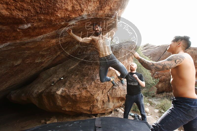 Bouldering in Hueco Tanks on 11/17/2019 with Blue Lizard Climbing and Yoga
Filename: SRM_20191117_1422351.jpg
Aperture: f/8.0
Shutter Speed: 1/250
Body: Canon EOS-1D Mark II
Lens: Canon EF 16-35mm f/2.8 L
