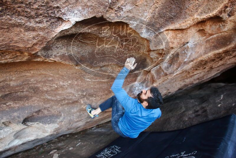 Bouldering in Hueco Tanks on 11/17/2019 with Blue Lizard Climbing and Yoga
Filename: SRM_20191117_1611240.jpg
Aperture: f/4.0
Shutter Speed: 1/250
Body: Canon EOS-1D Mark II
Lens: Canon EF 16-35mm f/2.8 L