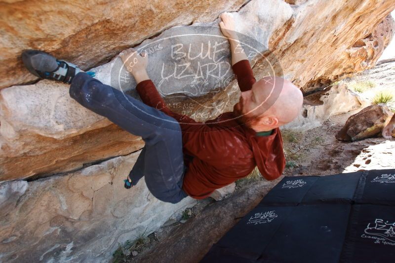 Bouldering in Hueco Tanks on 11/18/2019 with Blue Lizard Climbing and Yoga

Filename: SRM_20191118_1242120.jpg
Aperture: f/5.0
Shutter Speed: 1/250
Body: Canon EOS-1D Mark II
Lens: Canon EF 16-35mm f/2.8 L