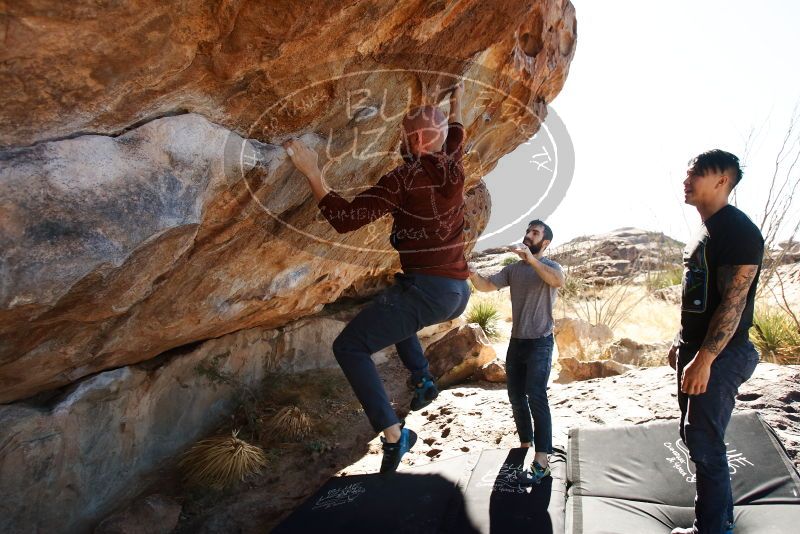 Bouldering in Hueco Tanks on 11/18/2019 with Blue Lizard Climbing and Yoga

Filename: SRM_20191118_1310170.jpg
Aperture: f/4.0
Shutter Speed: 1/250
Body: Canon EOS-1D Mark II
Lens: Canon EF 16-35mm f/2.8 L