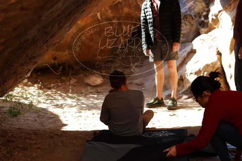 Bouldering in Hueco Tanks on 11/16/2019 with Blue Lizard Climbing and Yoga
Filename: SRM_20191116_1117450.jpg
Aperture: f/2.8
Shutter Speed: 1/1000
Body: Canon EOS-1D Mark II
Lens: Canon EF 85mm f/1.2 L II