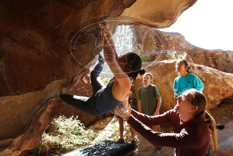 Bouldering in Hueco Tanks on 11/16/2019 with Blue Lizard Climbing and Yoga
Filename: SRM_20191116_1211480.jpg
Aperture: f/5.6
Shutter Speed: 1/400
Body: Canon EOS-1D Mark II
Lens: Canon EF 16-35mm f/2.8 L
