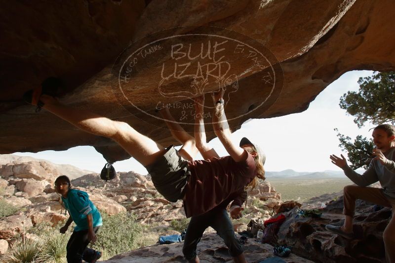 Bouldering in Hueco Tanks on 11/16/2019 with Blue Lizard Climbing and Yoga

Filename: SRM_20191116_1638390.jpg
Aperture: f/5.6
Shutter Speed: 1/250
Body: Canon EOS-1D Mark II
Lens: Canon EF 16-35mm f/2.8 L