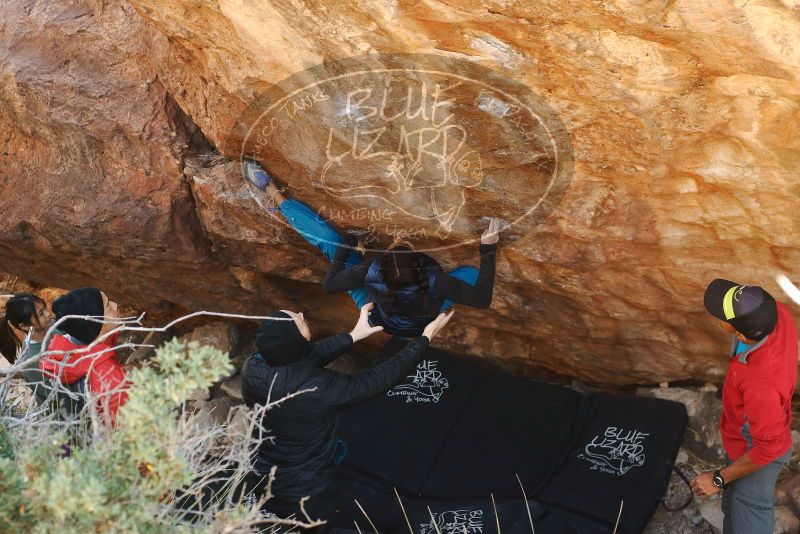 Bouldering in Hueco Tanks on 11/23/2019 with Blue Lizard Climbing and Yoga

Filename: SRM_20191123_1227120.jpg
Aperture: f/3.5
Shutter Speed: 1/250
Body: Canon EOS-1D Mark II
Lens: Canon EF 50mm f/1.8 II