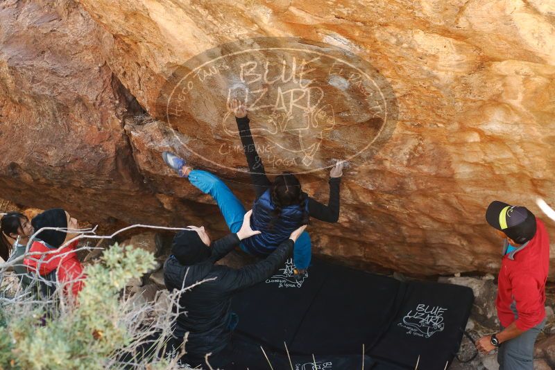 Bouldering in Hueco Tanks on 11/23/2019 with Blue Lizard Climbing and Yoga

Filename: SRM_20191123_1227121.jpg
Aperture: f/3.5
Shutter Speed: 1/250
Body: Canon EOS-1D Mark II
Lens: Canon EF 50mm f/1.8 II