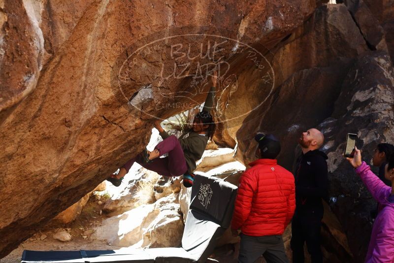 Bouldering in Hueco Tanks on 11/23/2019 with Blue Lizard Climbing and Yoga

Filename: SRM_20191123_1404190.jpg
Aperture: f/4.5
Shutter Speed: 1/250
Body: Canon EOS-1D Mark II
Lens: Canon EF 50mm f/1.8 II