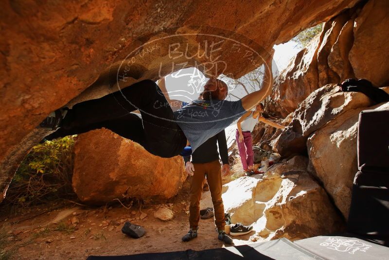 Bouldering in Hueco Tanks on 11/23/2019 with Blue Lizard Climbing and Yoga

Filename: SRM_20191123_1424420.jpg
Aperture: f/6.3
Shutter Speed: 1/250
Body: Canon EOS-1D Mark II
Lens: Canon EF 16-35mm f/2.8 L