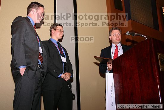 

Filename: img_4323_std.jpg
Aperture: f/5.6
Shutter Speed: 1/60
Body: Canon EOS DIGITAL REBEL
Lens: Canon EF-S 18-55mm f/3.5-5.6