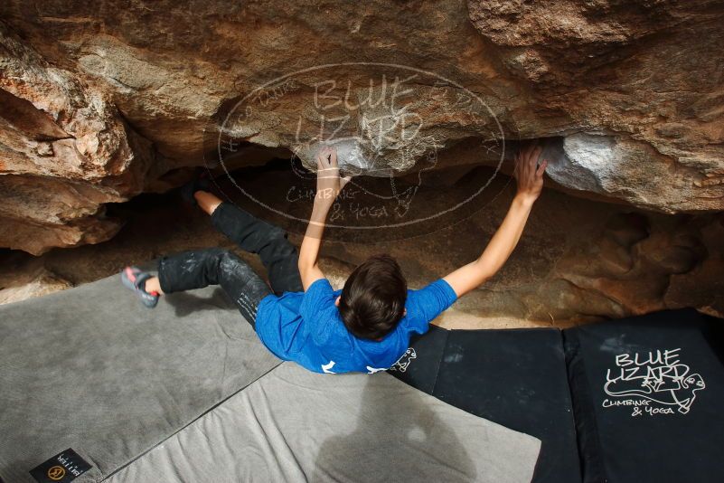 Bouldering in Hueco Tanks on 11/24/2019 with Blue Lizard Climbing and Yoga
Filename: SRM_20191124_1139330.jpg
Aperture: f/9.0
Shutter Speed: 1/320
Body: Canon EOS-1D Mark II
Lens: Canon EF 16-35mm f/2.8 L