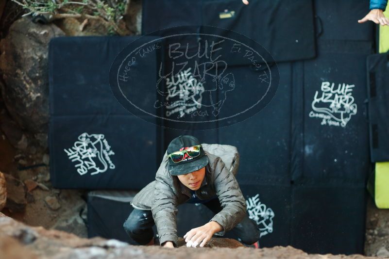 Bouldering in Hueco Tanks on 11/24/2019 with Blue Lizard Climbing and Yoga
Filename: SRM_20191124_1731251.jpg
Aperture: f/2.5
Shutter Speed: 1/250
Body: Canon EOS-1D Mark II
Lens: Canon EF 50mm f/1.8 II