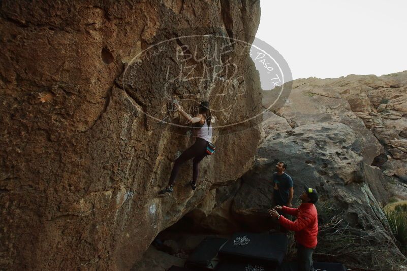 Bouldering in Hueco Tanks on 11/24/2019 with Blue Lizard Climbing and Yoga
Filename: SRM_20191124_1745240.jpg
Aperture: f/5.6
Shutter Speed: 1/200
Body: Canon EOS-1D Mark II
Lens: Canon EF 16-35mm f/2.8 L