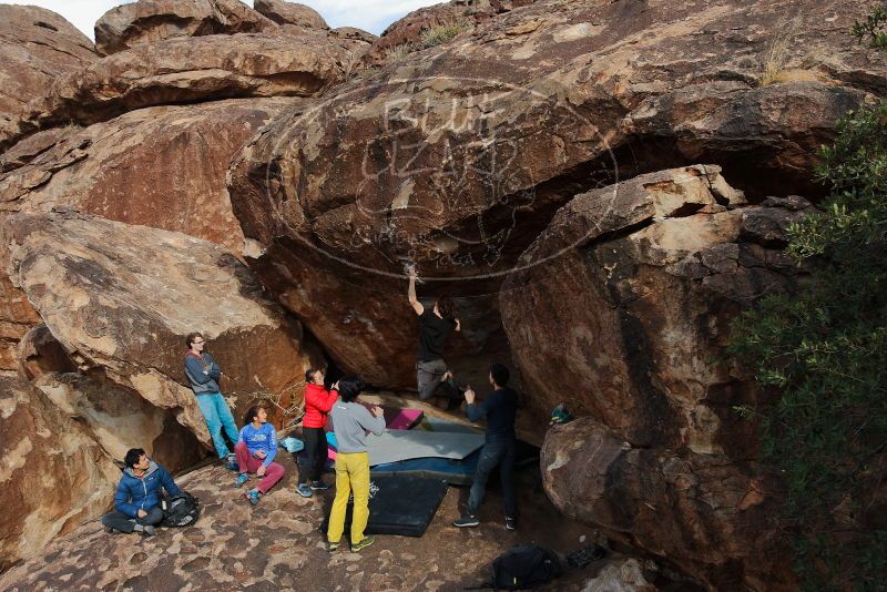 Bouldering in Hueco Tanks on 11/25/2019 with Blue Lizard Climbing and Yoga
Filename: SRM_20191125_1535540.jpg
Aperture: f/7.1
Shutter Speed: 1/320
Body: Canon EOS-1D Mark II
Lens: Canon EF 16-35mm f/2.8 L