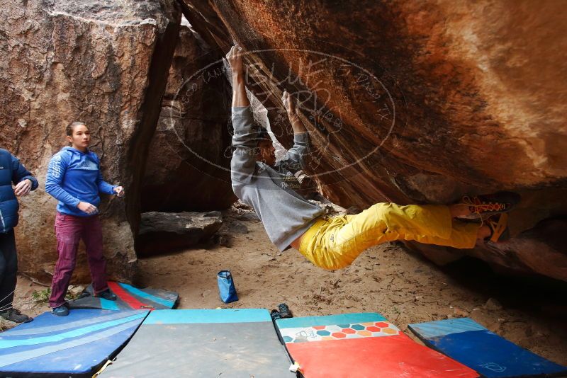 Bouldering in Hueco Tanks on 11/25/2019 with Blue Lizard Climbing and Yoga
Filename: SRM_20191125_1451270.jpg
Aperture: f/5.0
Shutter Speed: 1/250
Body: Canon EOS-1D Mark II
Lens: Canon EF 16-35mm f/2.8 L