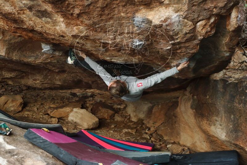 Bouldering in Hueco Tanks on 11/25/2019 with Blue Lizard Climbing and Yoga
Filename: SRM_20191125_1637450.jpg
Aperture: f/3.5
Shutter Speed: 1/320
Body: Canon EOS-1D Mark II
Lens: Canon EF 50mm f/1.8 II