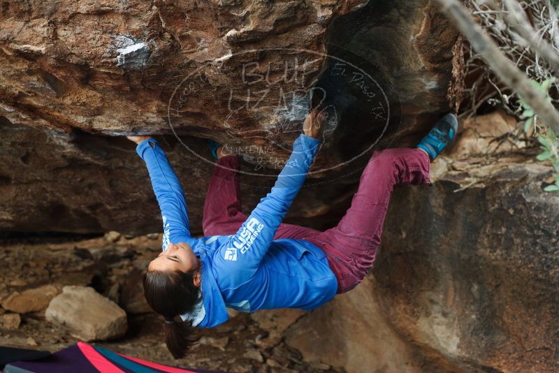 Bouldering in Hueco Tanks on 11/25/2019 with Blue Lizard Climbing and Yoga

Filename: SRM_20191125_1646510.jpg
Aperture: f/3.5
Shutter Speed: 1/250
Body: Canon EOS-1D Mark II
Lens: Canon EF 50mm f/1.8 II