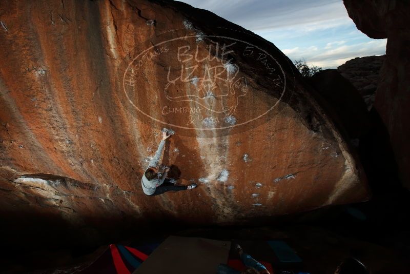 Bouldering in Hueco Tanks on 11/25/2019 with Blue Lizard Climbing and Yoga

Filename: SRM_20191125_1749280.jpg
Aperture: f/8.0
Shutter Speed: 1/250
Body: Canon EOS-1D Mark II
Lens: Canon EF 16-35mm f/2.8 L
