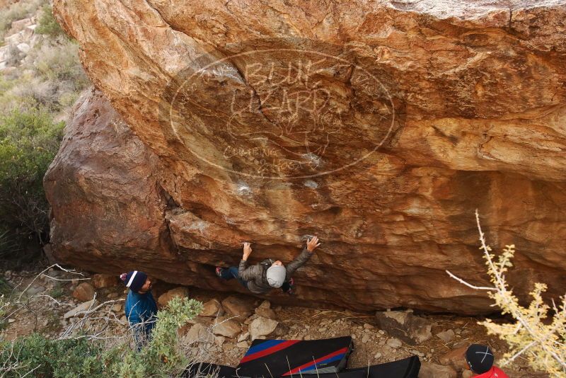 Bouldering in Hueco Tanks on 11/26/2019 with Blue Lizard Climbing and Yoga
Filename: SRM_20191126_1025040.jpg
Aperture: f/7.1
Shutter Speed: 1/250
Body: Canon EOS-1D Mark II
Lens: Canon EF 16-35mm f/2.8 L