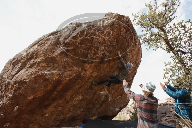 Bouldering in Hueco Tanks on 11/26/2019 with Blue Lizard Climbing and Yoga

Filename: SRM_20191126_1203000.jpg
Aperture: f/8.0
Shutter Speed: 1/250
Body: Canon EOS-1D Mark II
Lens: Canon EF 16-35mm f/2.8 L