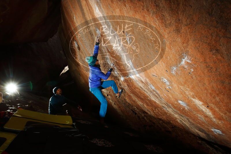 Bouldering in Hueco Tanks on 11/26/2019 with Blue Lizard Climbing and Yoga
Filename: SRM_20191126_1351530.jpg
Aperture: f/6.3
Shutter Speed: 1/250
Body: Canon EOS-1D Mark II
Lens: Canon EF 16-35mm f/2.8 L