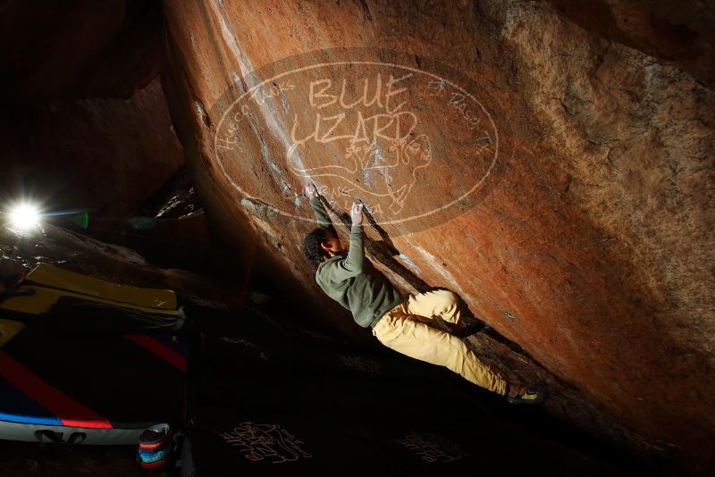 Bouldering in Hueco Tanks on 11/26/2019 with Blue Lizard Climbing and Yoga
Filename: SRM_20191126_1425520.jpg
Aperture: f/7.1
Shutter Speed: 1/250
Body: Canon EOS-1D Mark II
Lens: Canon EF 16-35mm f/2.8 L
