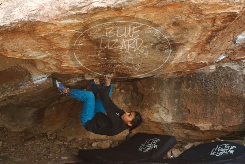 Bouldering in Hueco Tanks on 11/26/2019 with Blue Lizard Climbing and Yoga
Filename: SRM_20191126_1641160.jpg
Aperture: f/5.0
Shutter Speed: 1/250
Body: Canon EOS-1D Mark II
Lens: Canon EF 50mm f/1.8 II