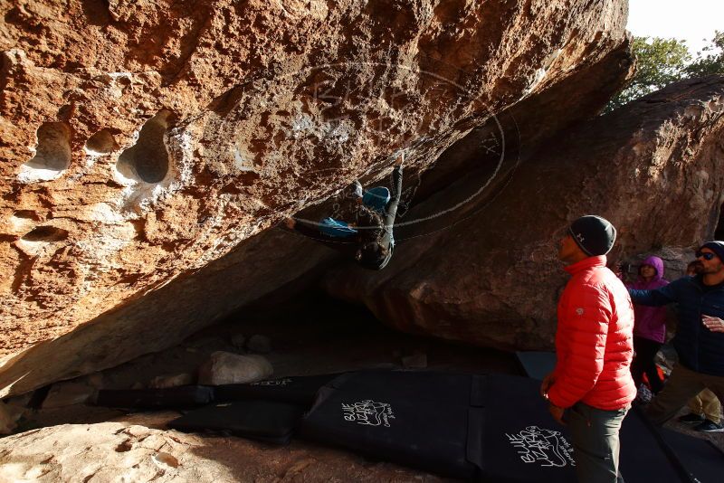 Bouldering in Hueco Tanks on 11/26/2019 with Blue Lizard Climbing and Yoga
Filename: SRM_20191126_1702460.jpg
Aperture: f/5.0
Shutter Speed: 1/250
Body: Canon EOS-1D Mark II
Lens: Canon EF 16-35mm f/2.8 L