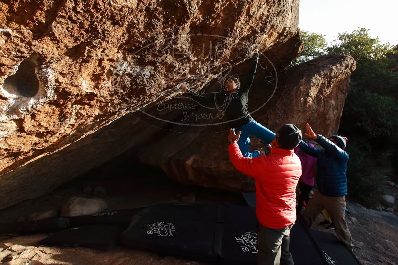 Bouldering in Hueco Tanks on 11/26/2019 with Blue Lizard Climbing and Yoga
Filename: SRM_20191126_1702560.jpg
Aperture: f/5.6
Shutter Speed: 1/250
Body: Canon EOS-1D Mark II
Lens: Canon EF 16-35mm f/2.8 L