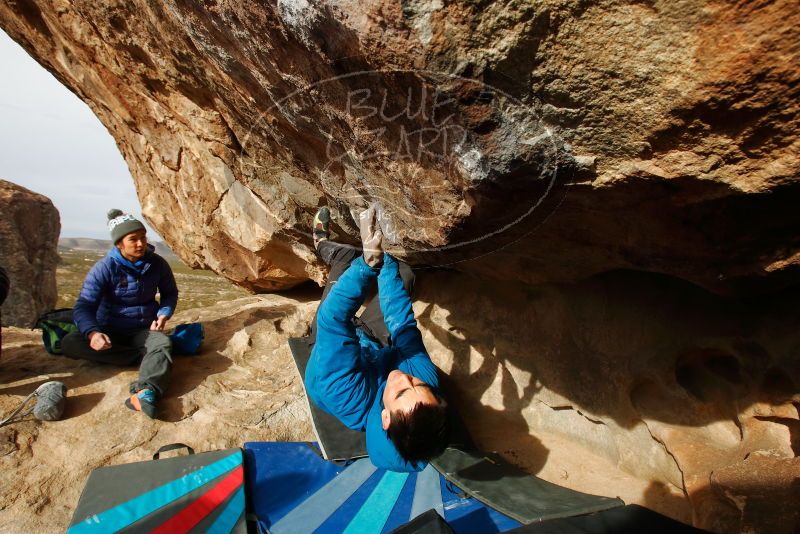 Bouldering in Hueco Tanks on 11/27/2019 with Blue Lizard Climbing and Yoga
Filename: SRM_20191127_1003130.jpg
Aperture: f/8.0
Shutter Speed: 1/250
Body: Canon EOS-1D Mark II
Lens: Canon EF 16-35mm f/2.8 L
