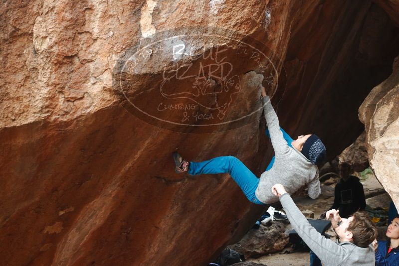 Bouldering in Hueco Tanks on 11/27/2019 with Blue Lizard Climbing and Yoga
Filename: SRM_20191127_1036030.jpg
Aperture: f/4.5
Shutter Speed: 1/250
Body: Canon EOS-1D Mark II
Lens: Canon EF 50mm f/1.8 II