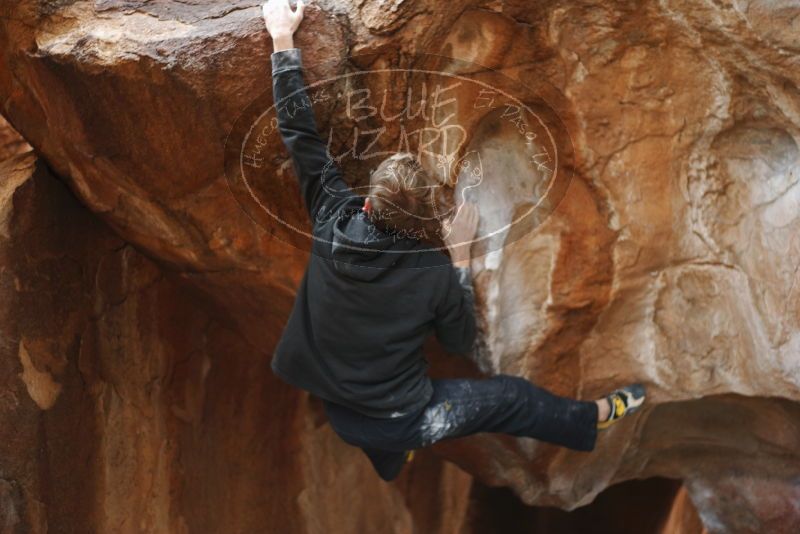 Bouldering in Hueco Tanks on 11/27/2019 with Blue Lizard Climbing and Yoga
Filename: SRM_20191127_1037270.jpg
Aperture: f/1.8
Shutter Speed: 1/160
Body: Canon EOS-1D Mark II
Lens: Canon EF 50mm f/1.8 II
