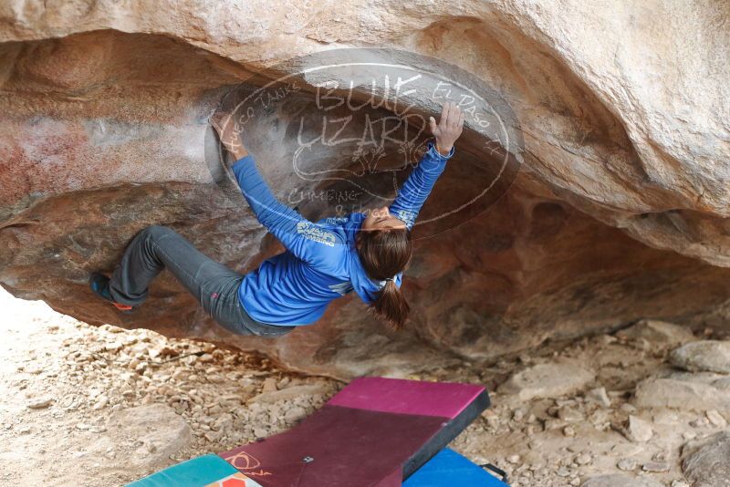Bouldering in Hueco Tanks on 11/27/2019 with Blue Lizard Climbing and Yoga
Filename: SRM_20191127_1043020.jpg
Aperture: f/2.8
Shutter Speed: 1/250
Body: Canon EOS-1D Mark II
Lens: Canon EF 50mm f/1.8 II