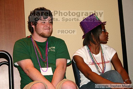 

Filename: img_4023_std.jpg
Aperture: f/5.6
Shutter Speed: 1/60
Body: Canon EOS DIGITAL REBEL
Lens: Canon EF-S 18-55mm f/3.5-5.6