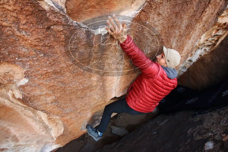 Bouldering in Hueco Tanks on 11/30/2019 with Blue Lizard Climbing and Yoga

Filename: SRM_20191130_1019350.jpg
Aperture: f/5.6
Shutter Speed: 1/250
Body: Canon EOS-1D Mark II
Lens: Canon EF 16-35mm f/2.8 L