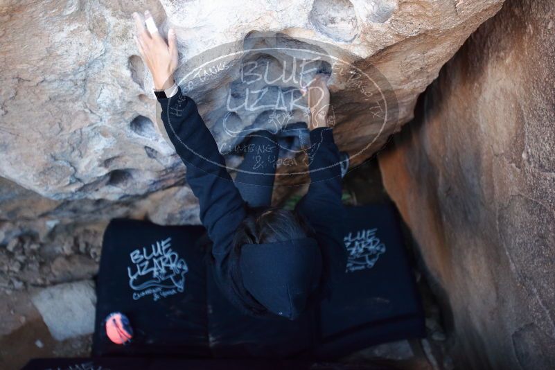 Bouldering in Hueco Tanks on 11/30/2019 with Blue Lizard Climbing and Yoga
Filename: SRM_20191130_1043450.jpg
Aperture: f/2.8
Shutter Speed: 1/250
Body: Canon EOS-1D Mark II
Lens: Canon EF 16-35mm f/2.8 L